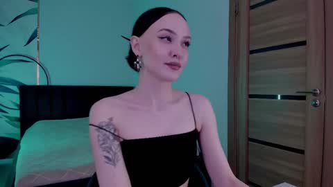 Mistress Mia online show from October 21, 5:39 pm