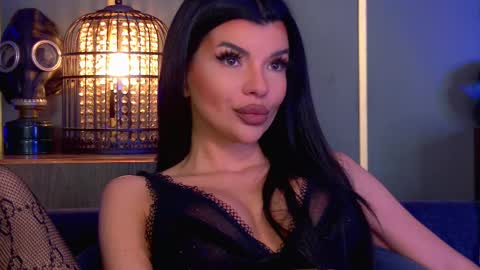 Elenia online show from January 16, 11:17 am