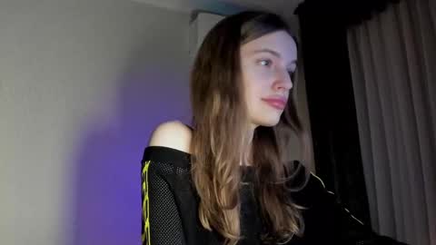 Snapshot of mistresselizy chatting on February 19, 4:00 pm mistresselizy online show from February 19, 4:00 pm