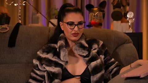 Mistress Kelly online show from November 8, 12:59 am