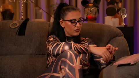 Mistress Kelly online show from October 20, 11:52 pm