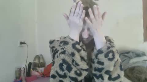 mistressmilly32 online show from March 16, 9:24 am