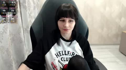 Snapshot of misty_dark chatting on October 10, 10:31 am misty_dark online show from October 10, 10:31 am