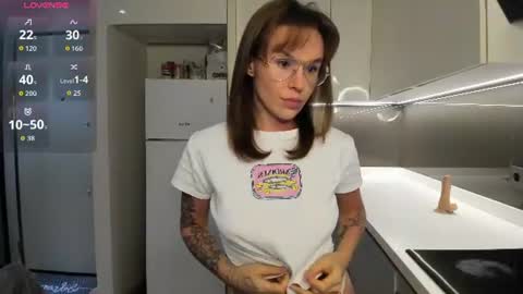 misty_myers online show from June 26, 8:43 pm