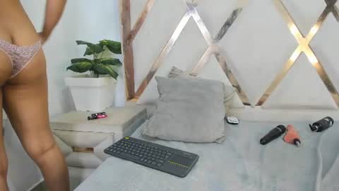 mitch_asm online show from July 21, 10:49 am