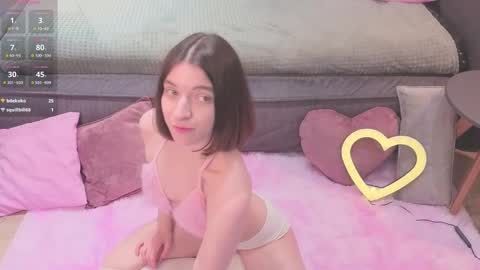 miu_in_chains online show from December 3, 6:49 am