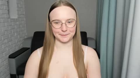 Miya online show from February 11, 8:52 pm