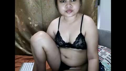 Snapshot of mizindependent chatting on February 5, 2:51 am Cutiepie online show from February 5, 2:51 am