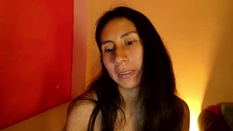 Snapshot of mli739709 chatting on December 12, 3:21 am MoonLipson online show from December 12, 3:21 am