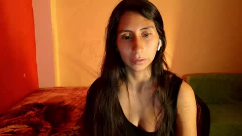 Snapshot of mli739709 chatting on January 11, 3:44 am MoonLipson online show from January 11, 3:44 am