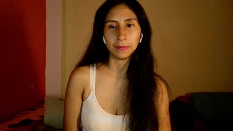 Snapshot of mli739709 chatting on February 19, 12:33 pm MoonLipson online show from February 19, 12:33 pm