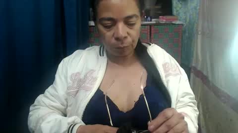 Snapshot of mmaturemessy chatting on October 9, 3:43 am kelly online show from October 9, 3:43 am