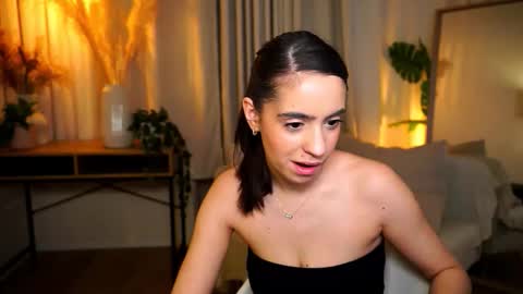 milkyway  online show from March 5, 5:20 pm