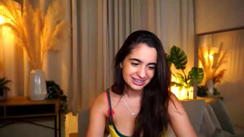 Snapshot of mmilkyway_ chatting on September 22, 4:49 pm milkyway online show from September 22, 4:49 pm