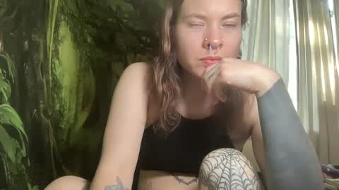Snapshot of mo0n_goddess chatting on February 9, 8:45 pm Misty online show from February 9, 8:45 pm