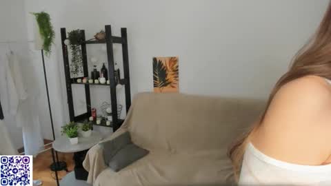 Snapshot of moanshade chatting on September 21, 12:26 pm CandyStacy online show from September 21, 12:26 pm