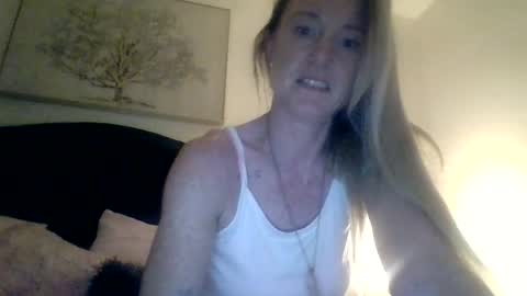 mockingbirds91 online show from June 16, 7:20 am