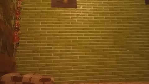 MohawkRed online show from April 18, 3:09 am