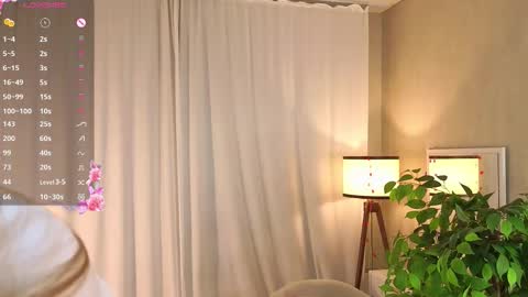 Laura online show from November 14, 10:59 am