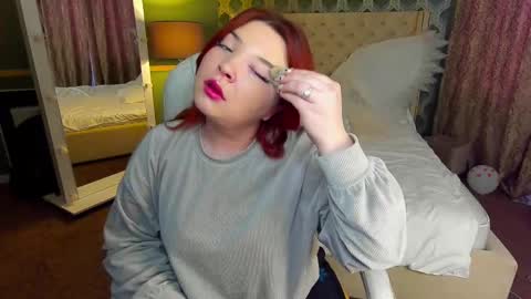 Snapshot of molinmoon chatting on March 9, 6:50 am Rosa online show from March 9, 6:50 am