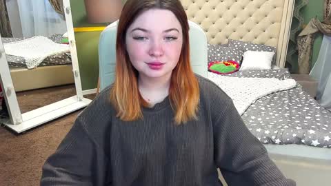 Snapshot of molinmoon chatting on January 29, 6:33 am Rosa online show from January 29, 6:33 am