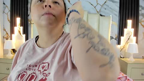 Hey Guys  Im Mollie online show from January 23, 12:19 pm