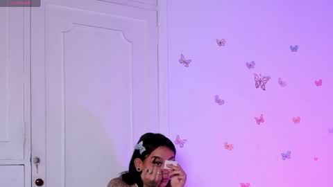    Follow me and rate me  online show from May 27, 3:09 pm
