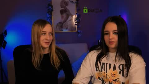 molly_lesser online show from December 17, 3:49 pm