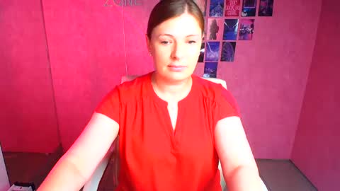 Molly online show from June 19, 6:11 pm