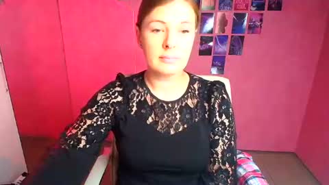 Molly online show from July 30, 11:55 am