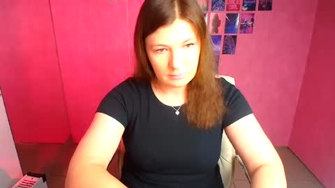 Molly online show from July 14, 11:37 am