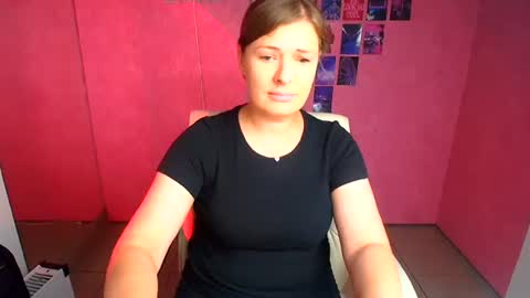 Molly online show from July 6, 3:47 pm