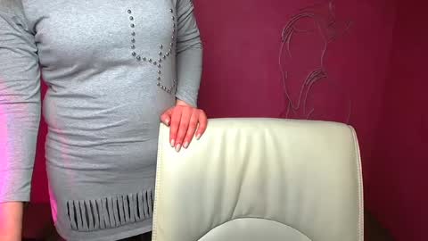 Snapshot of molly_mis chatting on February 9, 12:52 pm Molly online show from February 9, 12:52 pm