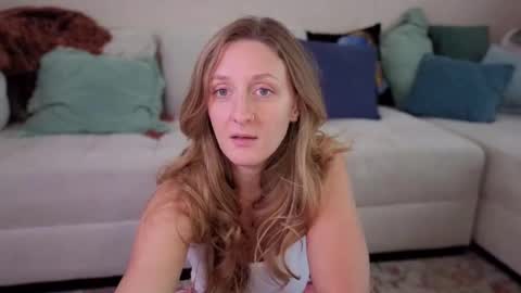 Molly online show from June 10, 4:16 pm