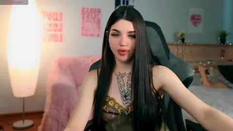Molly online show from May 19, 4:08 am