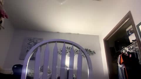 Snapshot of molly_theslut chatting on February 27, 8:28 am molly_theslut online show from February 27, 8:28 am