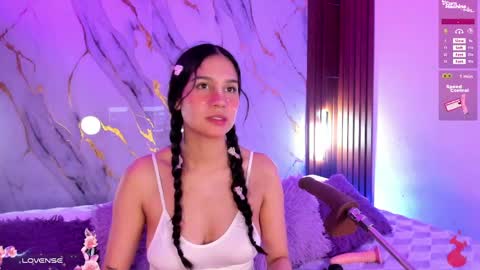 New girl Emily Valentina  Michelle online show from April 16, 8:19 pm