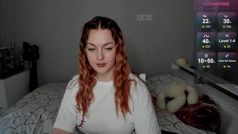 Molly online show from December 20, 7:55 am