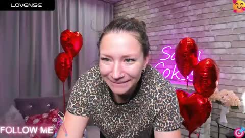 hi im Molly heregreat boobs big heart  warm pussy  online show from February 16, 1:05 am