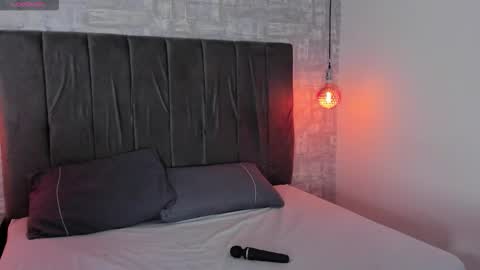 Snapshot of mollyrosse1 chatting on October 18, 6:42 pm mollyrosse1 online show from October 18, 6:42 pm