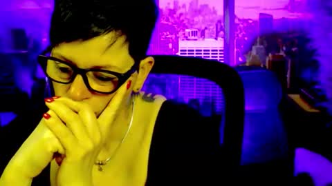 MollySun Nina Randmann online show from April 20, 4:32 pm