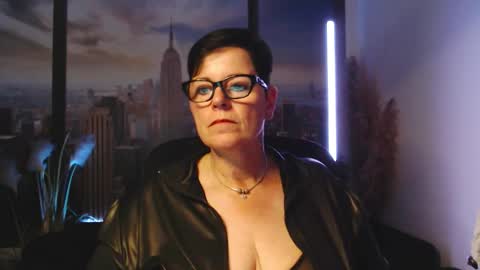 MollySun Nina Randmann online show from September 8, 6:07 pm