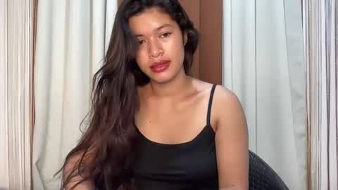 mona_lisa25 online show from July 11, 11:27 pm