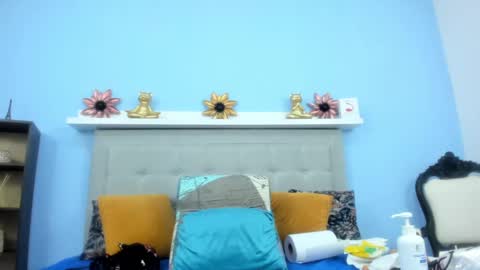 Snapshot of monalinda220 chatting on October 9, 4:44 pm paola online show from October 9, 4:44 pm