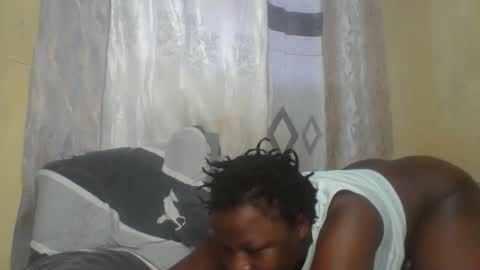 monalisaah online show from December 16, 11:38 am