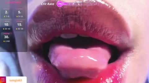 Snapshot of monica_amberr chatting on October 14, 4:48 am I am Gio online show from October 14, 4:48 am