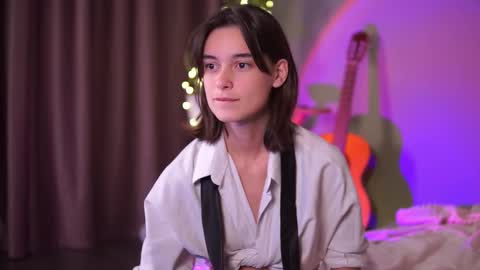 monica_law_ online show from October 31, 4:25 am