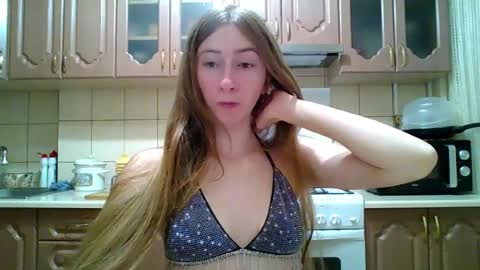 Monica online show from July 20, 8:09 pm