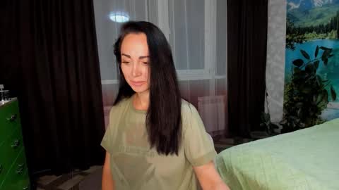 Snapshot of monica_weisss chatting on October 6, 7:51 pm monica_weisss online show from October 6, 7:51 pm