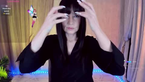 Monica online show from November 28, 11:35 am